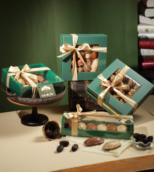 Raya Date Madeleine Celebration Box